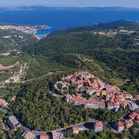 2 Bedroom Stunning In