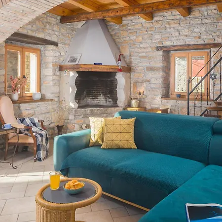 2 Bedroom Stunning In Prázdninový dům