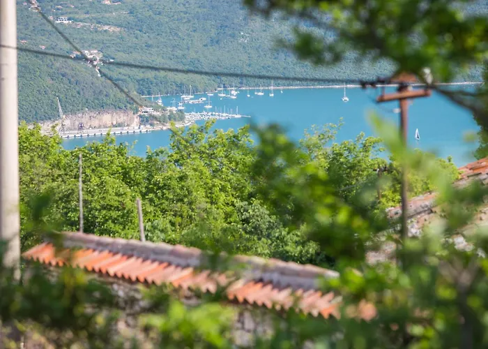 2 Bedroom Stunning In Semesterbostad *